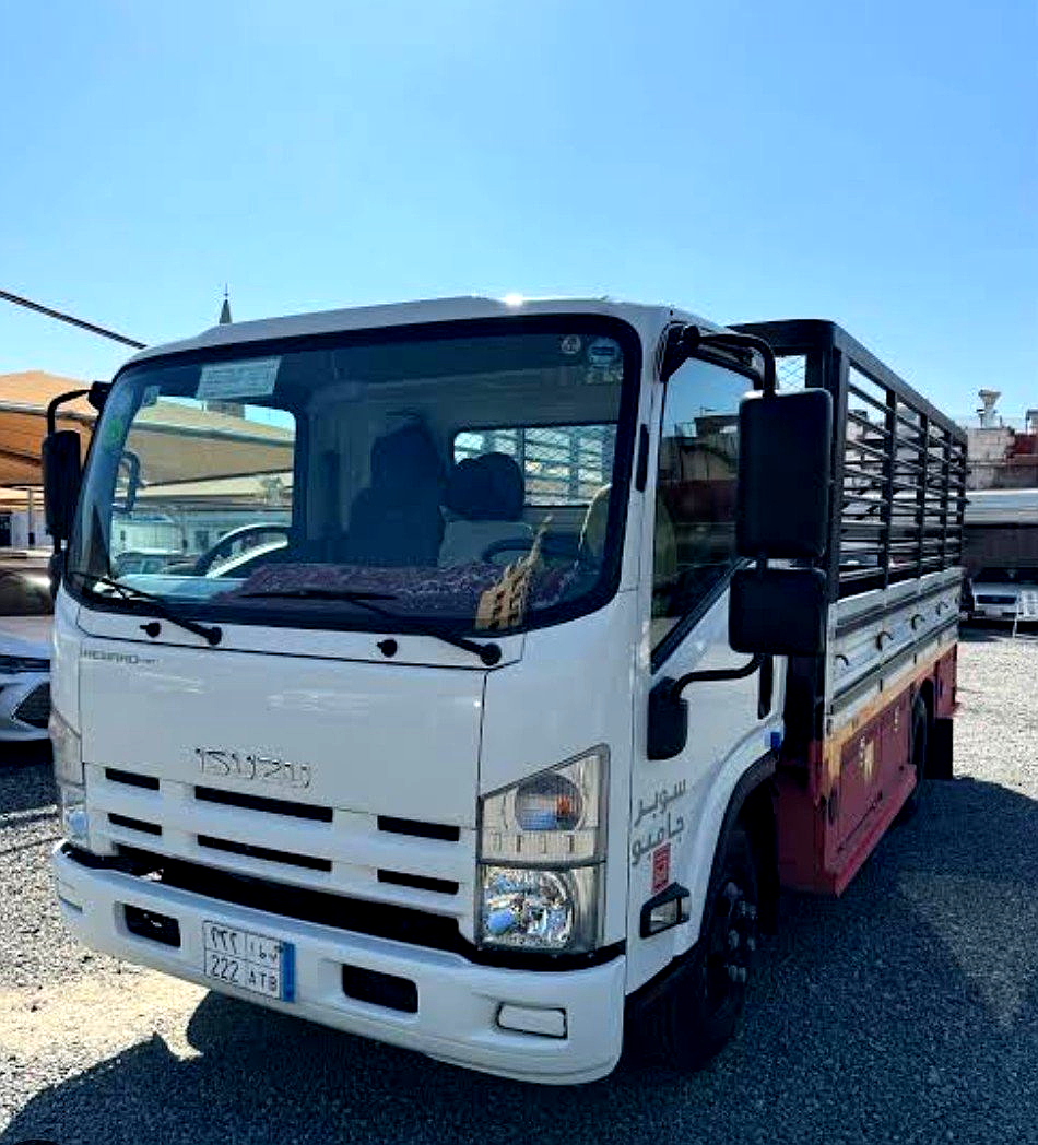 Isuzu Lorry